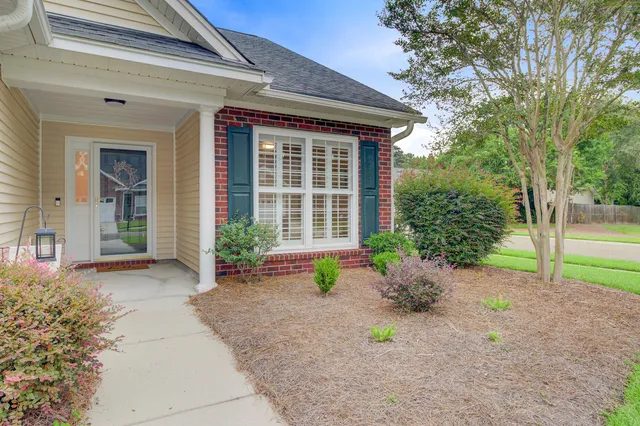 $333,000 | 128 Garden Grove Drive, Summerville, SC 29485