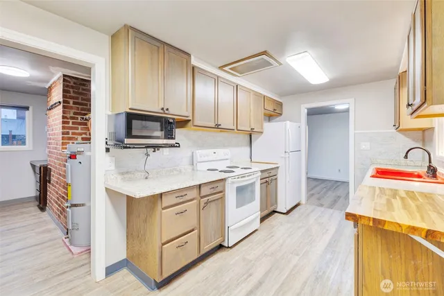 $465,000 | 10915 Davisson Road Southwest, Lakewood, WA 98499