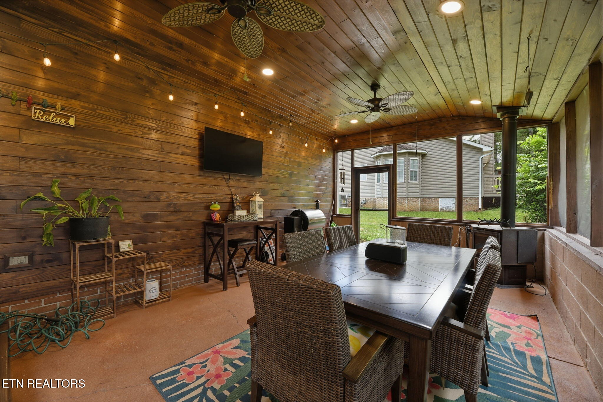 7219 Emerald Heath Road Powell, TN 37849 - Photo 17 of 34 Emerald Heath - Enclosed Retreat #2