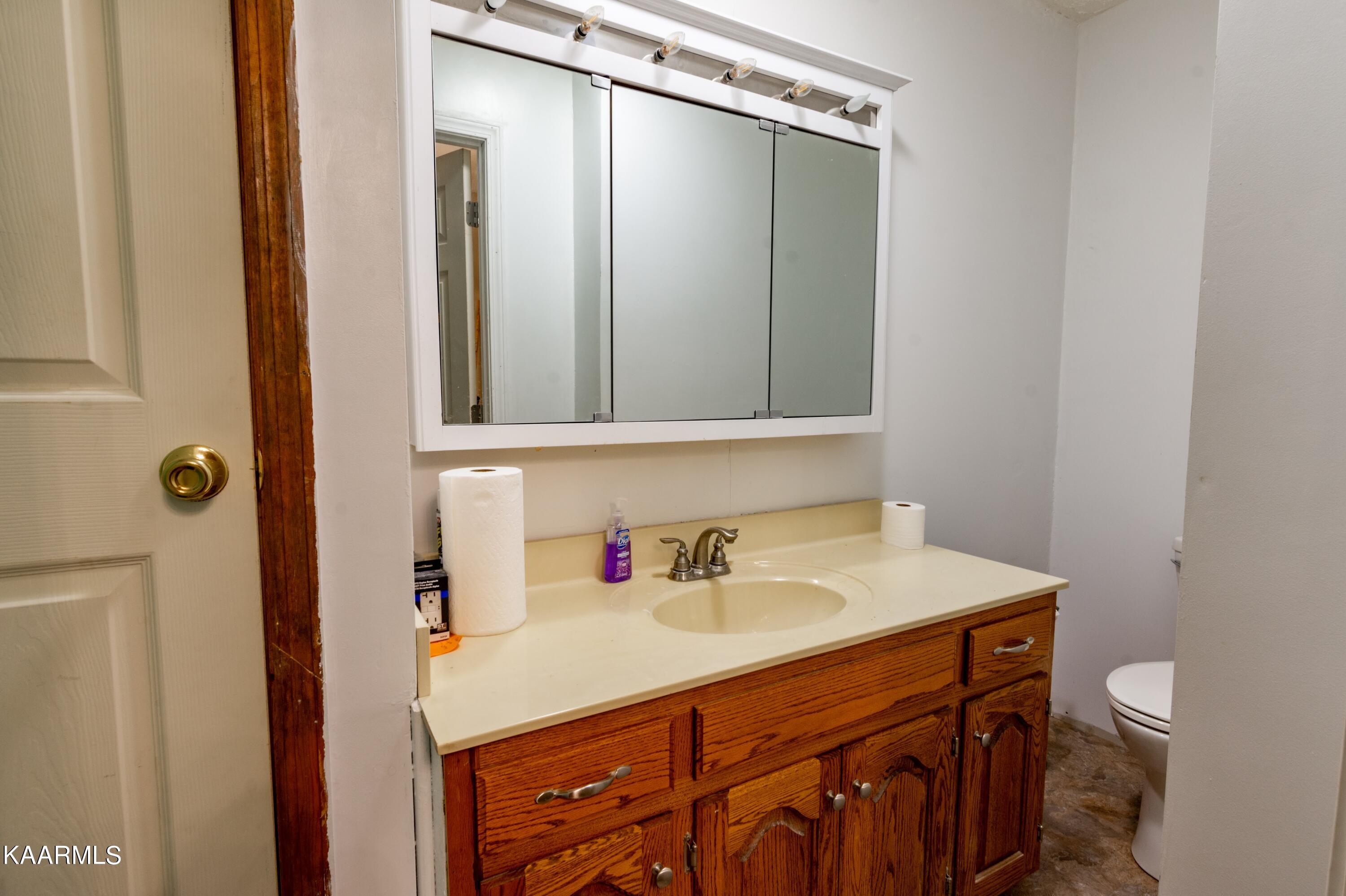 839 Ewing Road Spring City, TN 37381 - Photo 35 of 54 Ewing-19