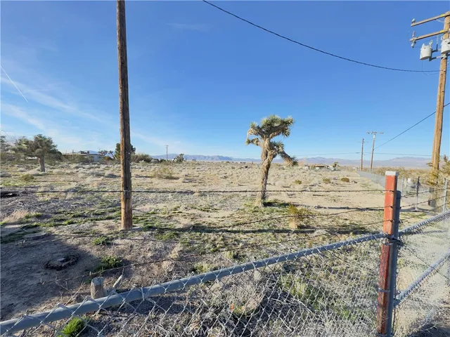 $45,000 | 9690 East Blackhawk Trail, Lucerne Valley, CA 92356