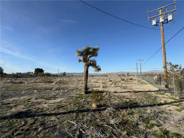 $45,000 | 9690 East Blackhawk Trail, Lucerne Valley, CA 92356