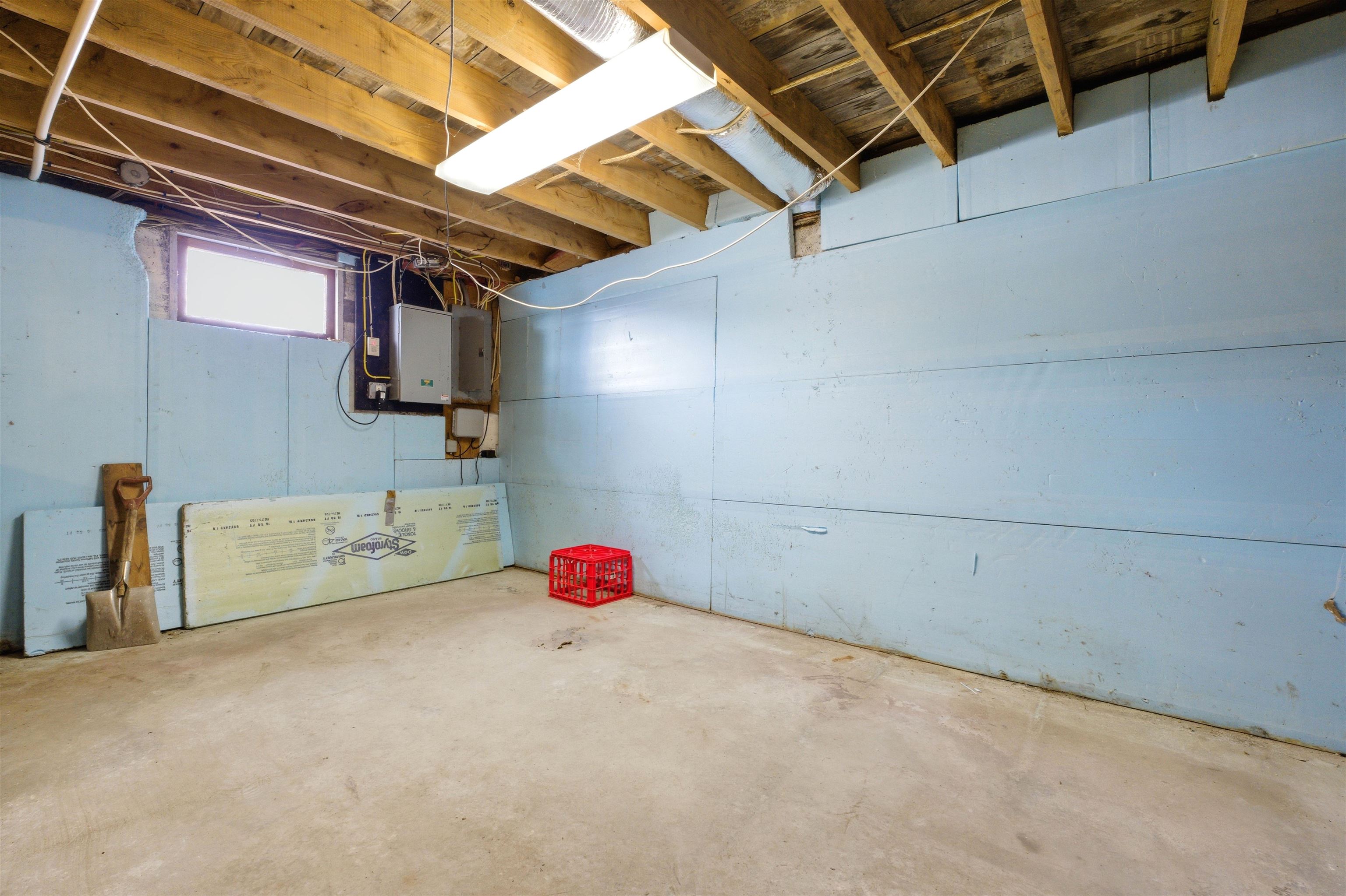 287 Clough Pond Road Loudon, NH 03307 - Photo 33 of 38