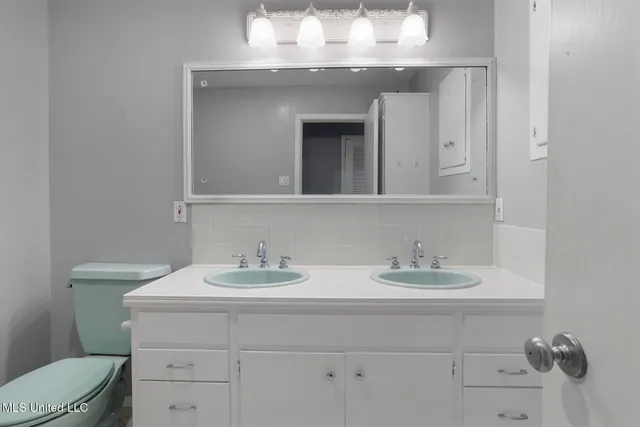 $189,900 | 2067 Southwood Road, Jackson, MS 39211