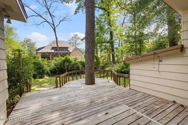 $189,900 | 2067 Southwood Road, Jackson, MS 39211