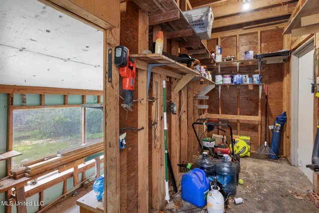 $189,900 | 2067 Southwood Road, Jackson, MS 39211