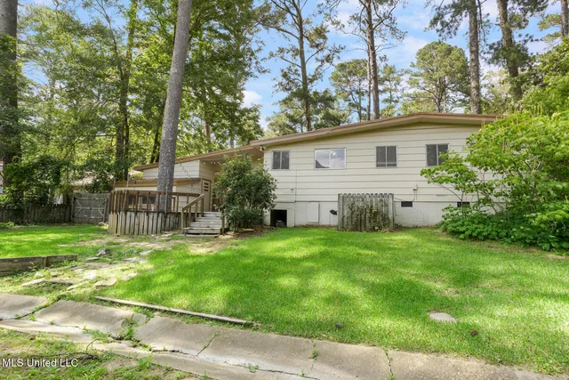 $189,900 | 2067 Southwood Road, Jackson, MS 39211