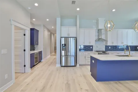 $1,195,000 | 6214 South Main Avenue, Tampa, FL 33611