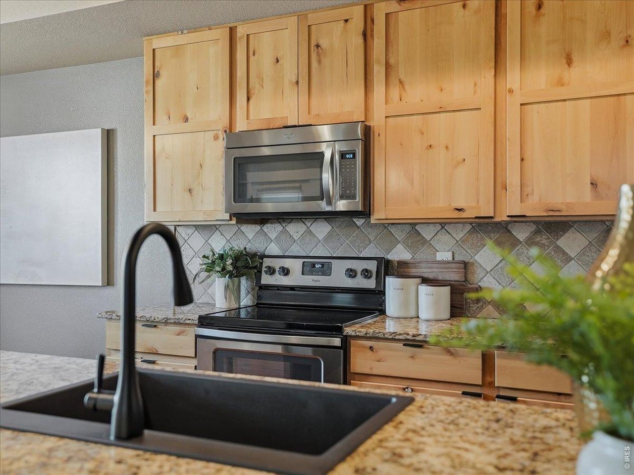 2065 Scarecrow Road Fort Collins, CO 80525 - Photo 15 of 50 Enjoy your beautiful kitchen