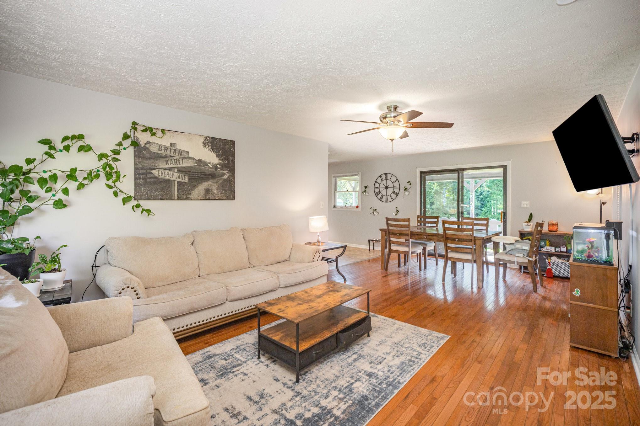 5345 Dentons Chapel Road Morganton, NC 28655 - Photo 4 of 34