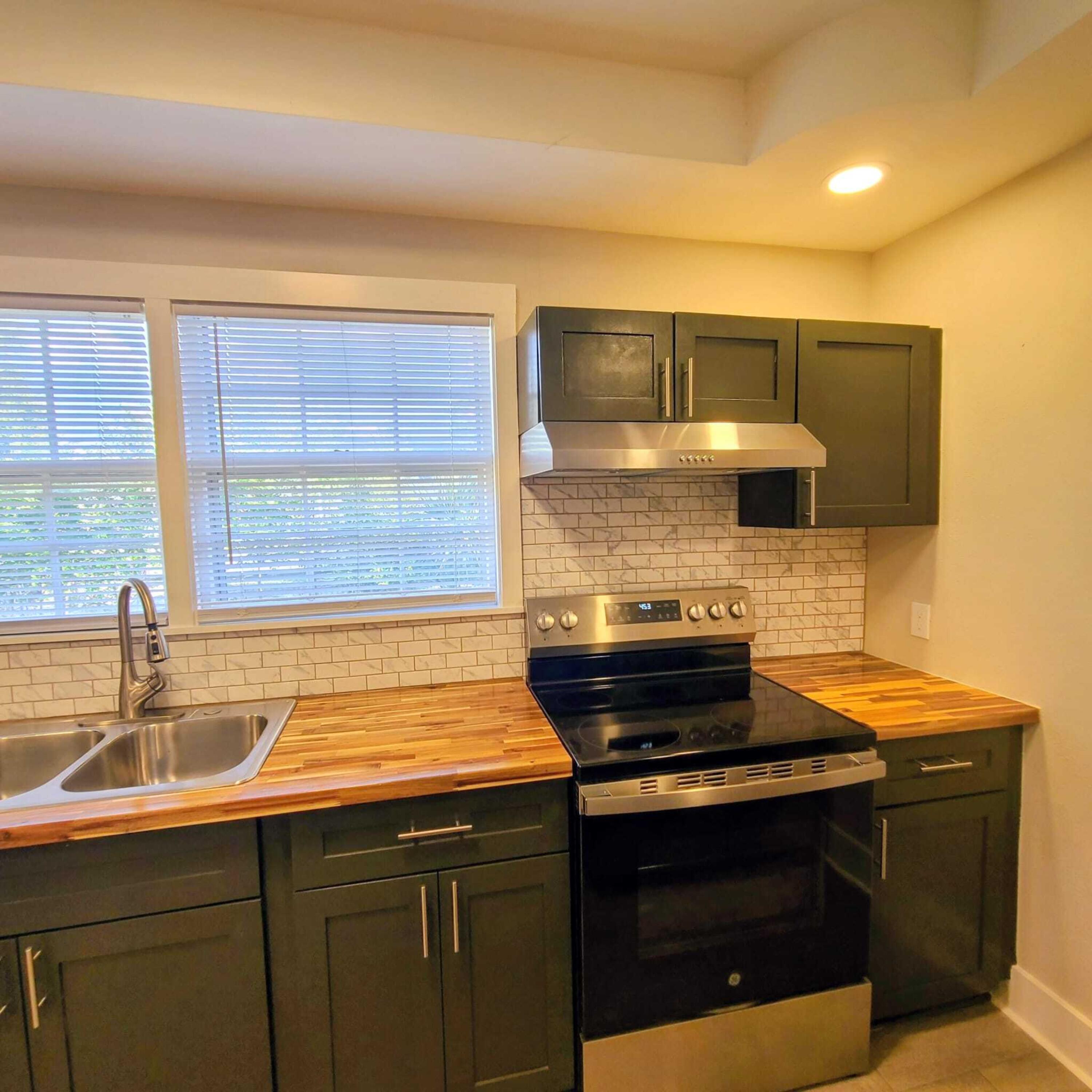 1004 Kent Street Augusta, GA 30901 - Photo 9 of 55 WhatsApp Image 2026-03-05 at 11.14.56 PM