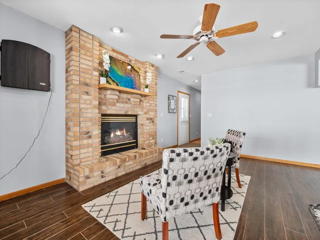 $875,000 | 10250 County Road 34 Northwest, Alexandria, MN 56308