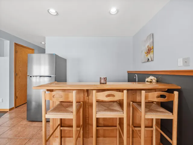 $875,000 | 10250 County Road 34 Northwest, Alexandria, MN 56308