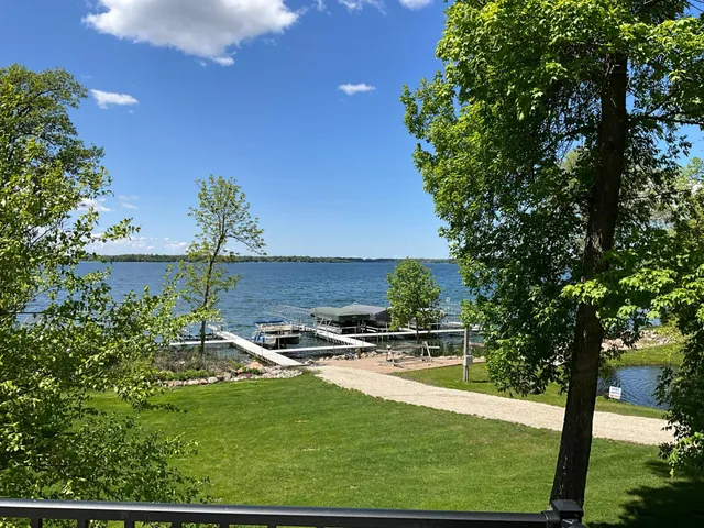 $875,000 | 10250 County Road 34 Northwest, Alexandria, MN 56308