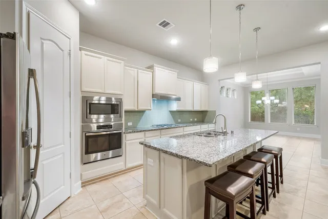 $480,000 | 323 Twilight Toast Drive, Conroe, TX 77304