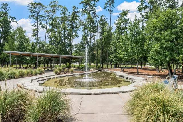 $480,000 | 323 Twilight Toast Drive, Conroe, TX 77304