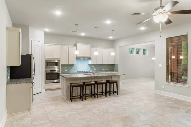 $480,000 | 323 Twilight Toast Drive, Conroe, TX 77304