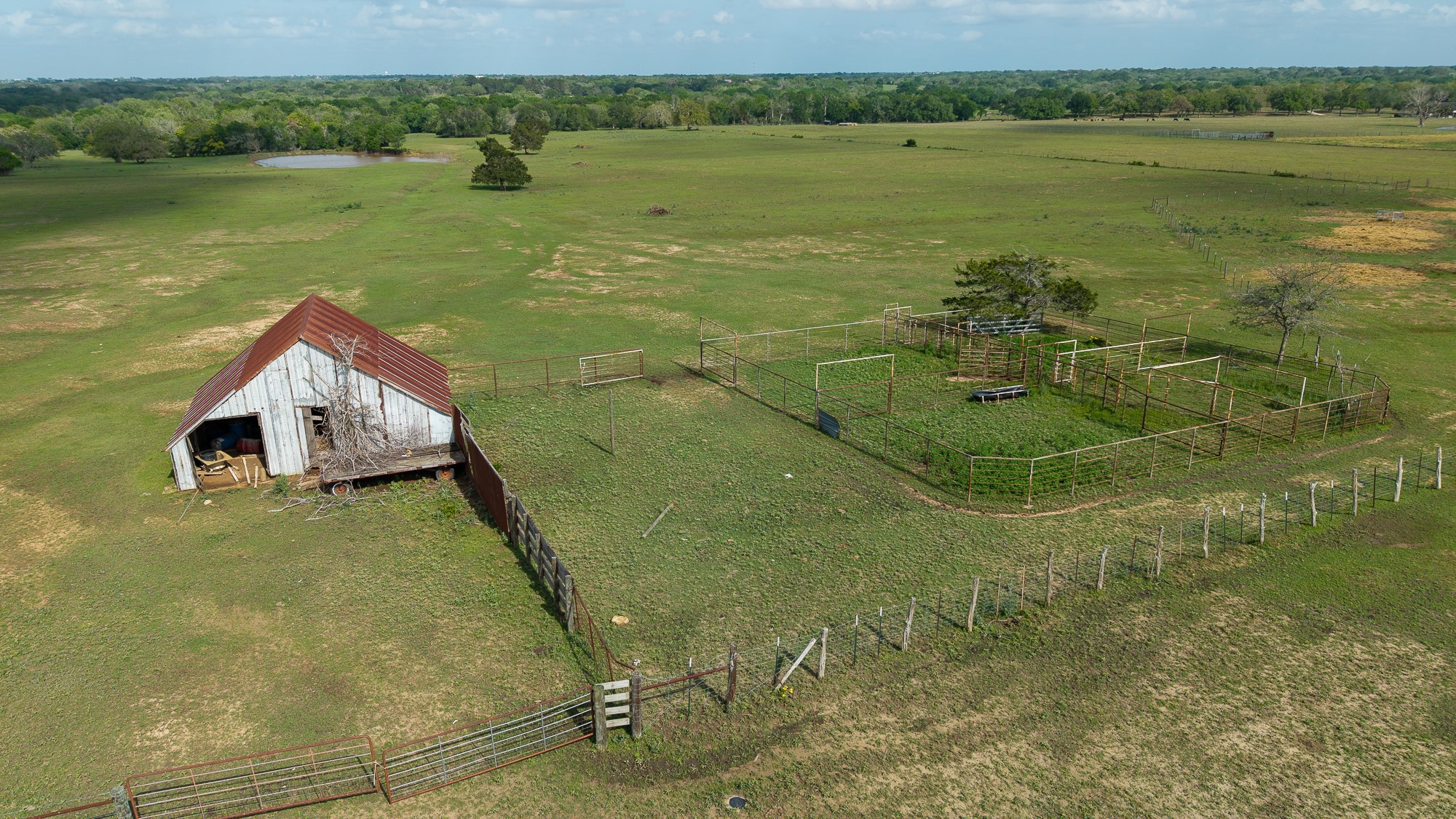 2745 Holub Road Schulenburg, TX 78956 - Photo 12 of 40 a view of a lake from a yard