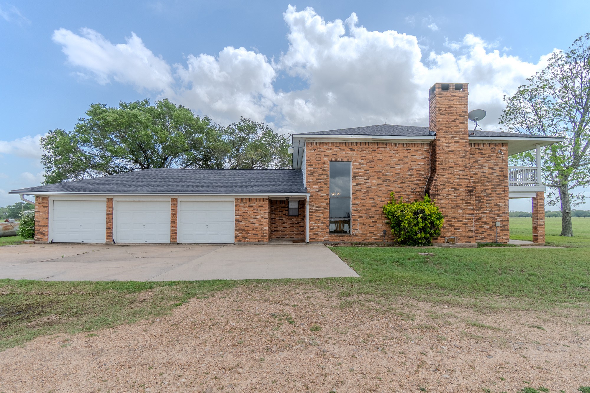 2745 Holub Road Schulenburg, TX 78956 - Photo 23 of 40 a front view of a house with garden