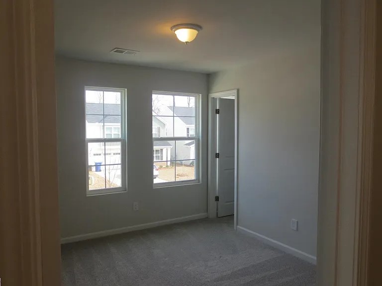 11 Chalet Court Anderson, SC 29621 - Photo 4 of 34