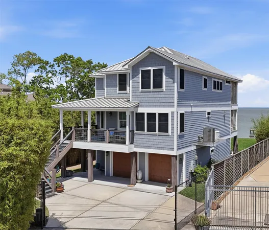 $1,279,000 | 4019 Bayshore Drive, Bacliff, TX 77518