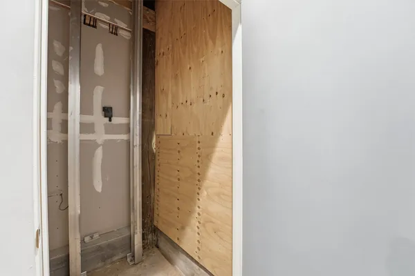 $1,279,000 | 4019 Bayshore Drive, Bacliff, TX 77518