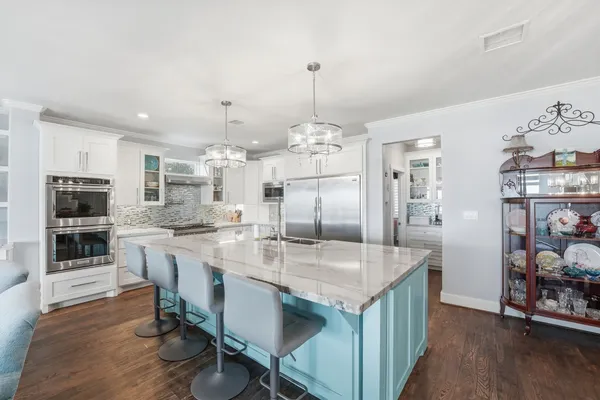 $1,279,000 | 4019 Bayshore Drive, Bacliff, TX 77518