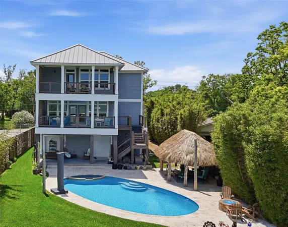 $1,279,000 | 4019 Bayshore Drive, Bacliff, TX 77518