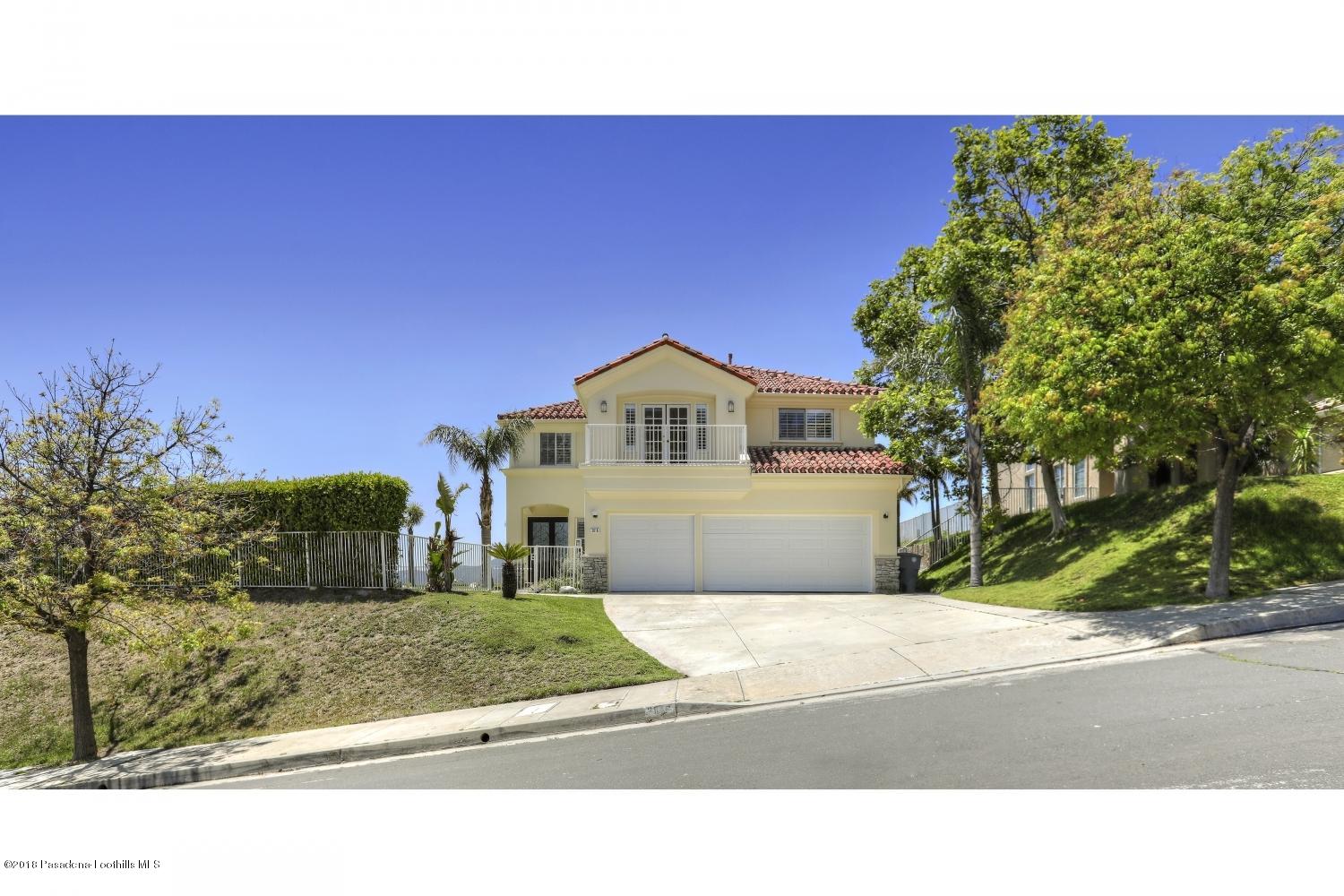 3816 Sky View Lane Glendale, CA 91214 - Photo 1 of 59 01