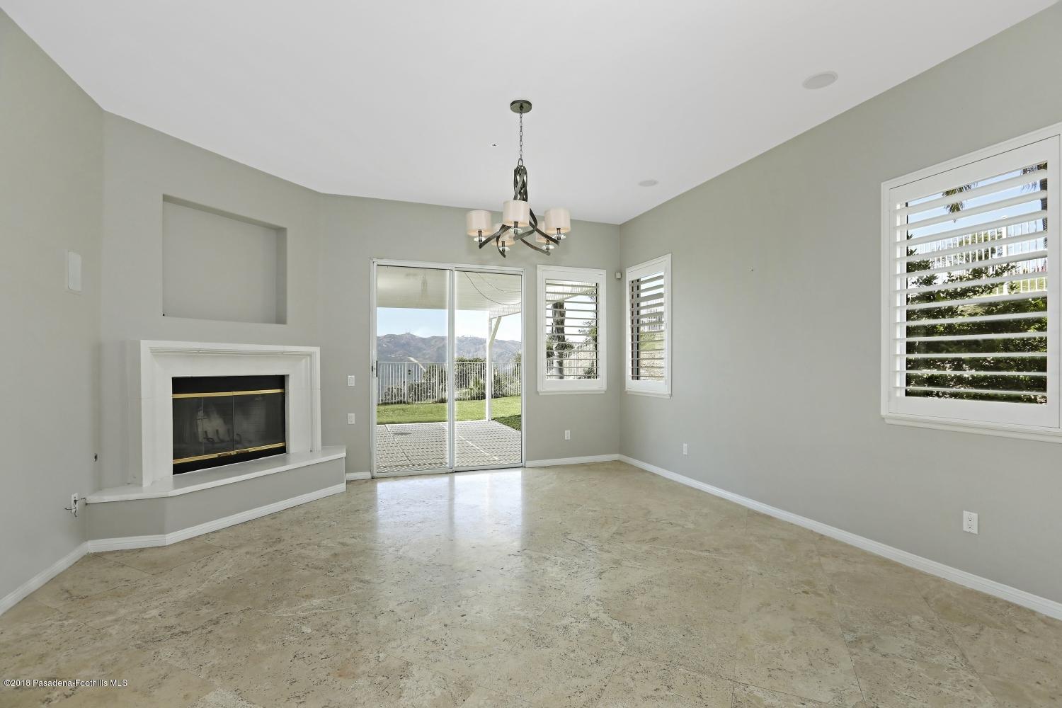 3816 Sky View Lane Glendale, CA 91214 - Photo 12 of 59 12