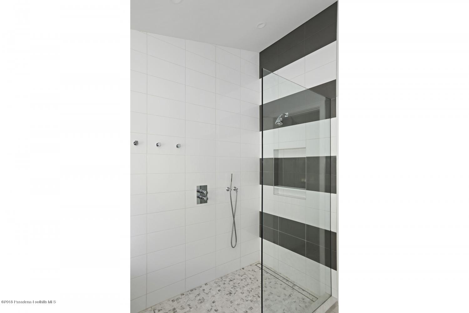 3816 Sky View Lane Glendale, CA 91214 - Photo 30 of 59 30