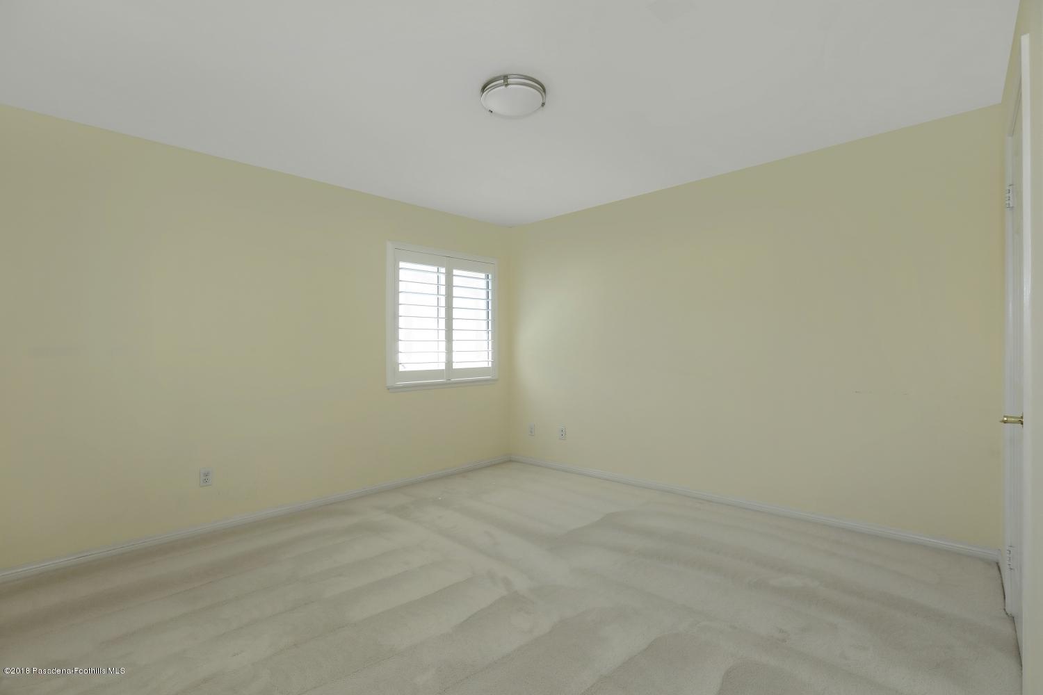 3816 Sky View Lane Glendale, CA 91214 - Photo 32 of 59 32