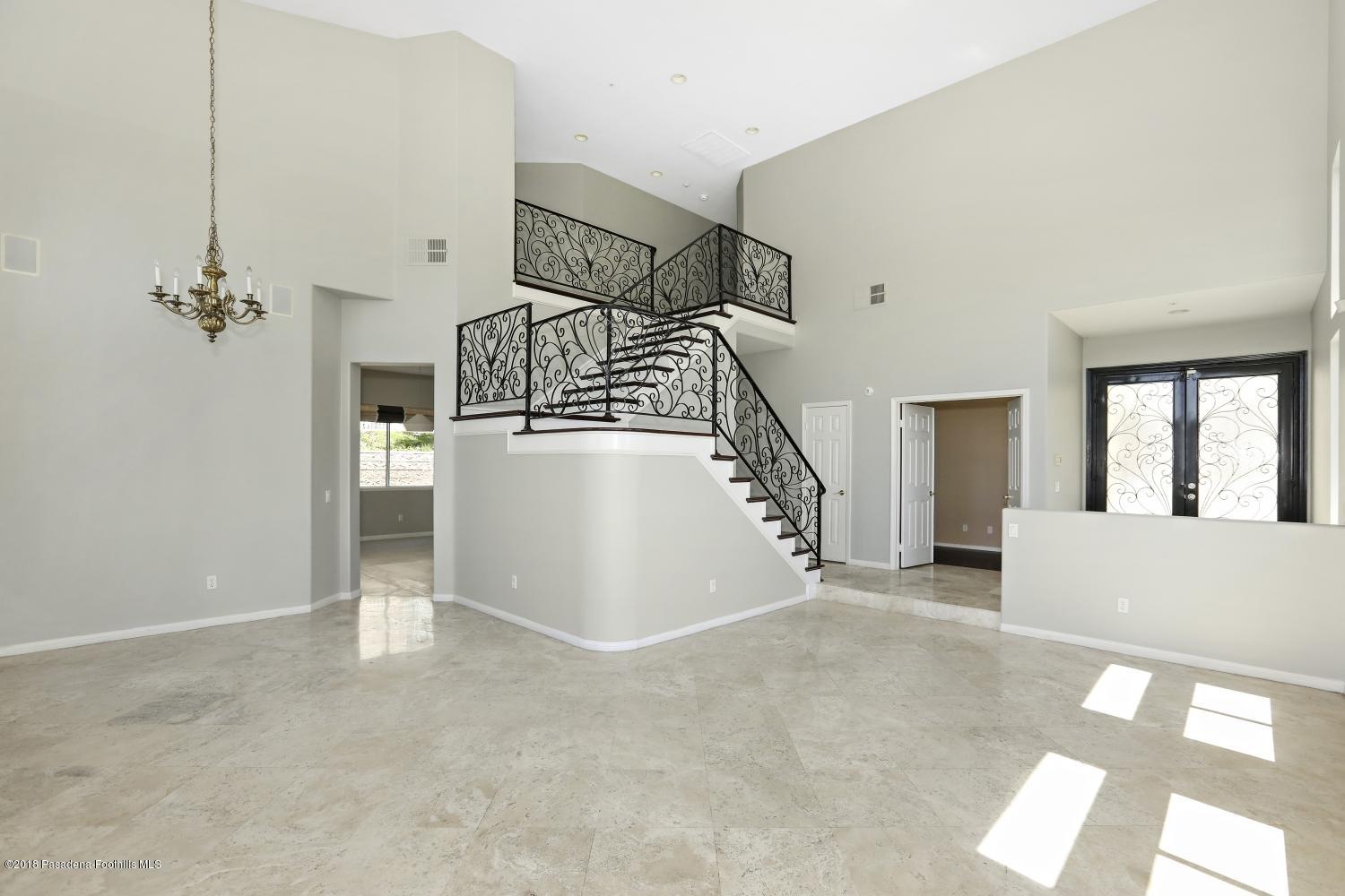 3816 Sky View Lane Glendale, CA 91214 - Photo 8 of 59 08