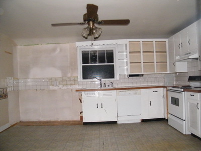 4693 Tree Top Camp Road Salem, VA 24153 - Photo 3 of 6 KITCHEN