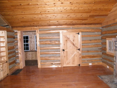 4693 Tree Top Camp Road Salem, VA 24153 - Photo 4 of 6 LIVINGROOM