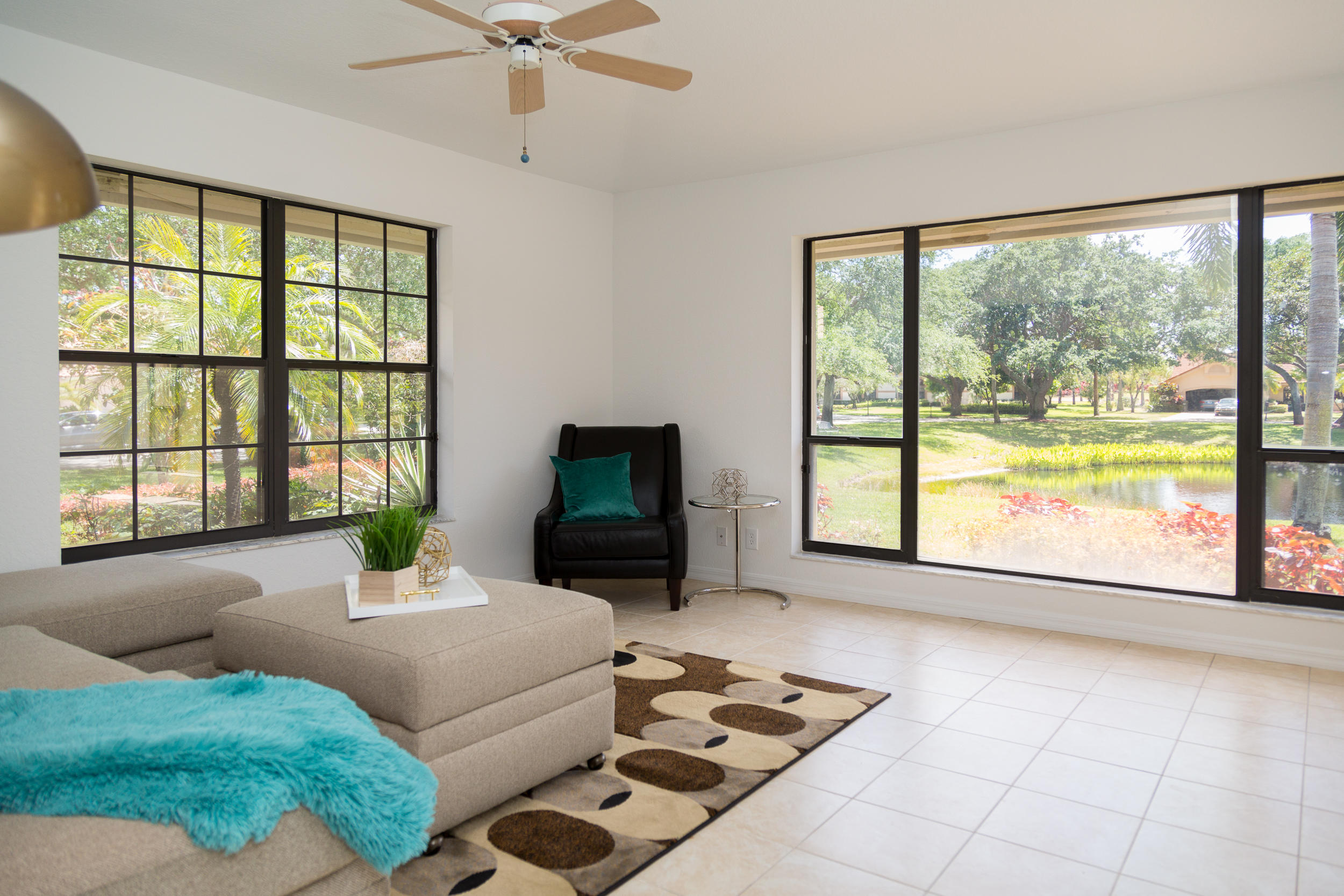 2330 Rabbit Hollowe Circle Delray Beach, FL 33445 - Photo 19 of 39 Den area