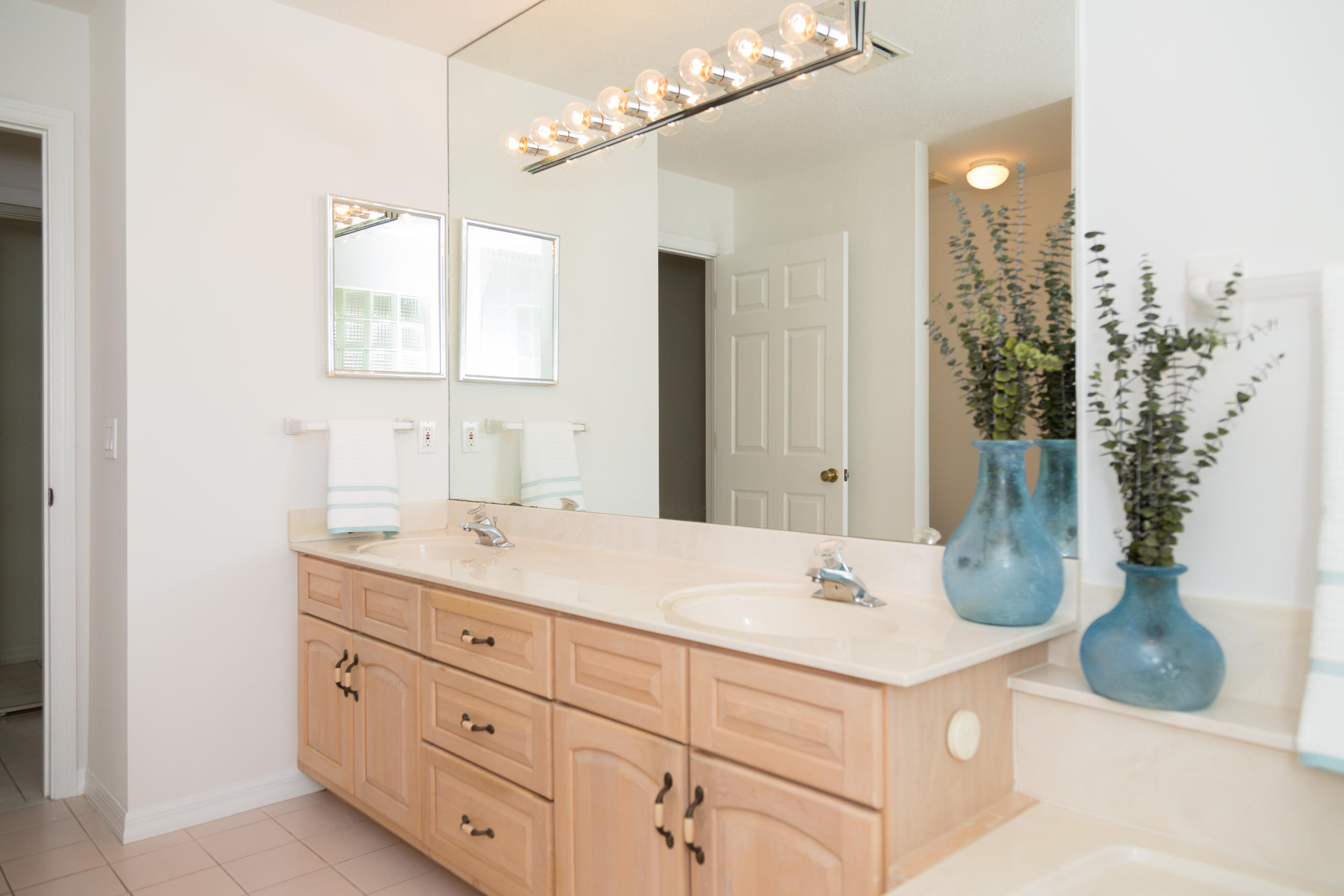 2330 Rabbit Hollowe Circle Delray Beach, FL 33445 - Photo 29 of 39 Dual sinks & separate walk-in shower!