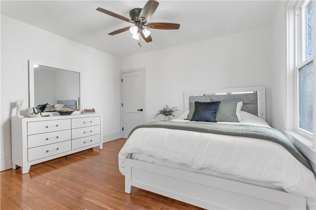 26 Clinton Street Johnston, RI 02919 - Photo 12 of 40