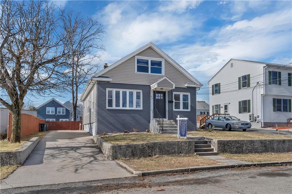 26 Clinton Street Johnston, RI 02919 - Photo 38 of 40