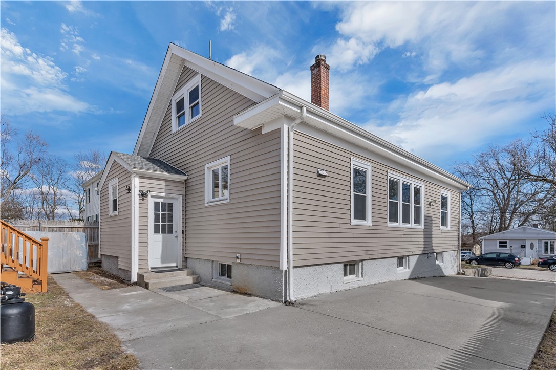 26 Clinton Street Johnston, RI 02919 - Photo 40 of 40
