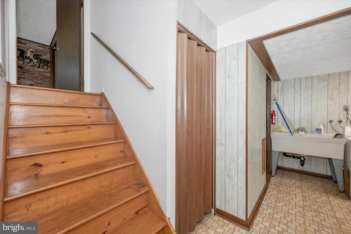 1300 Holliben Road Severna Park, MD 21146 - Photo 44 of 69