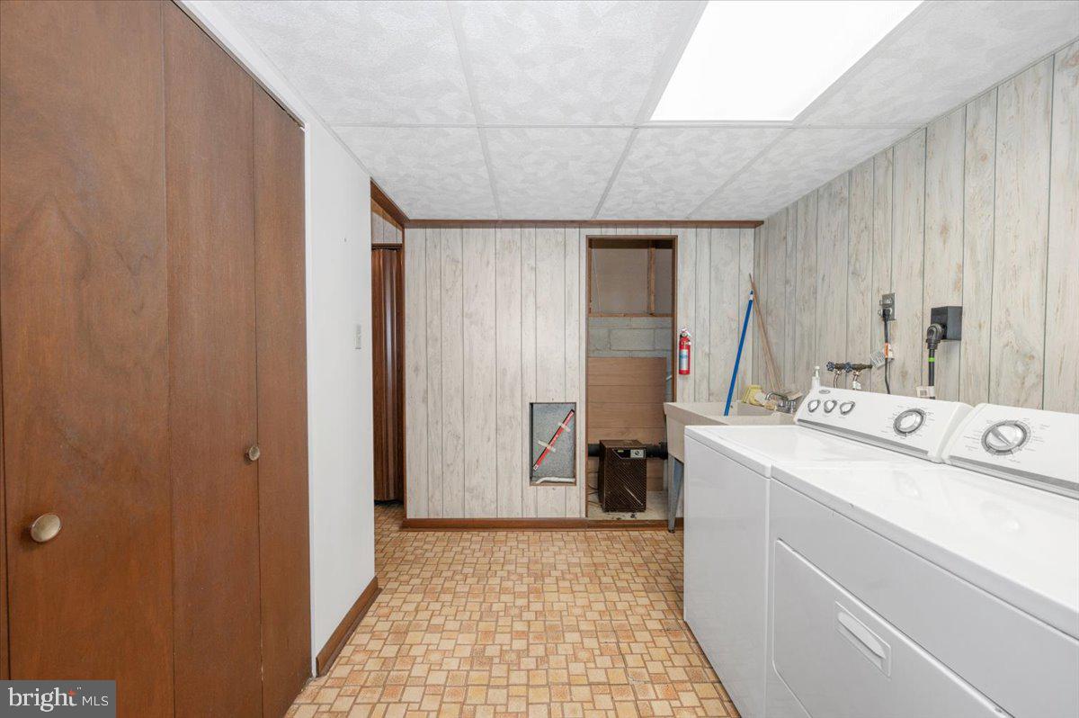 1300 Holliben Road Severna Park, MD 21146 - Photo 47 of 69