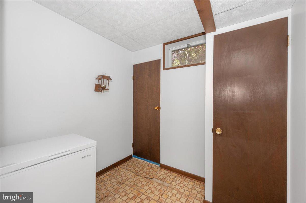 1300 Holliben Road Severna Park, MD 21146 - Photo 48 of 69 a view of utility room