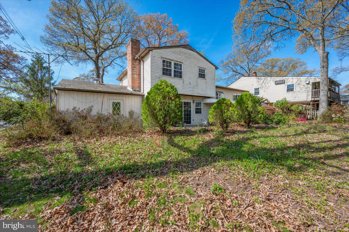 1300 Holliben Road Severna Park, MD 21146 - Photo 58 of 69 a front view of a house with garden