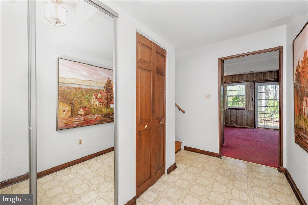 1300 Holliben Road Severna Park, MD 21146 - Photo 6 of 69