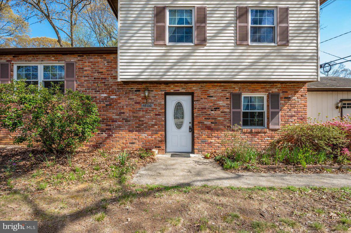 1300 Holliben Road Severna Park, MD 21146 - Photo 63 of 69 a front view of a house with garden