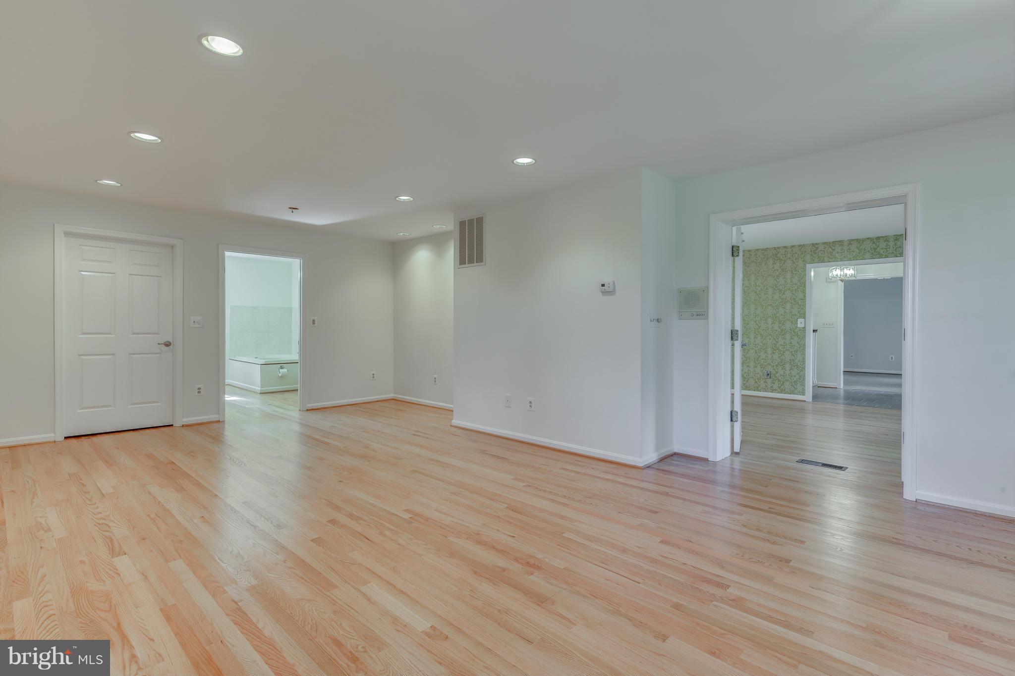 8207 Reservoir Road Fulton, MD 20759 - Photo 16 of 30 Interior (General)