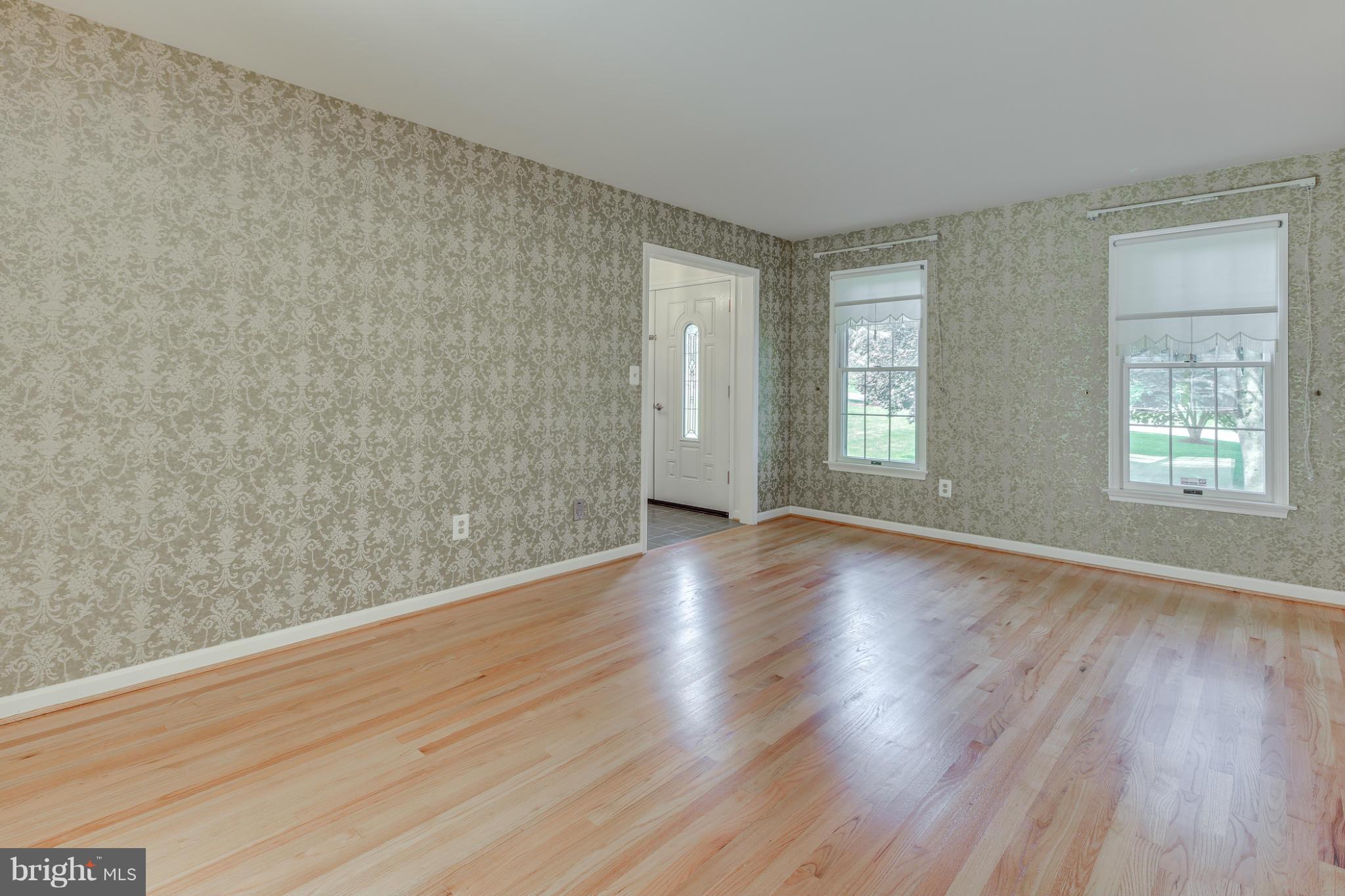 8207 Reservoir Road Fulton, MD 20759 - Photo 5 of 30 Interior (General)