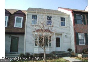 11927 Sentinel Point Court Reston, VA 20191 - Photo 1 of 10 Exterior (Main)