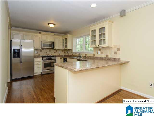 4332 Wilderness Road, Unit W Birmingham, AL 35213 - Photo 11 of 32